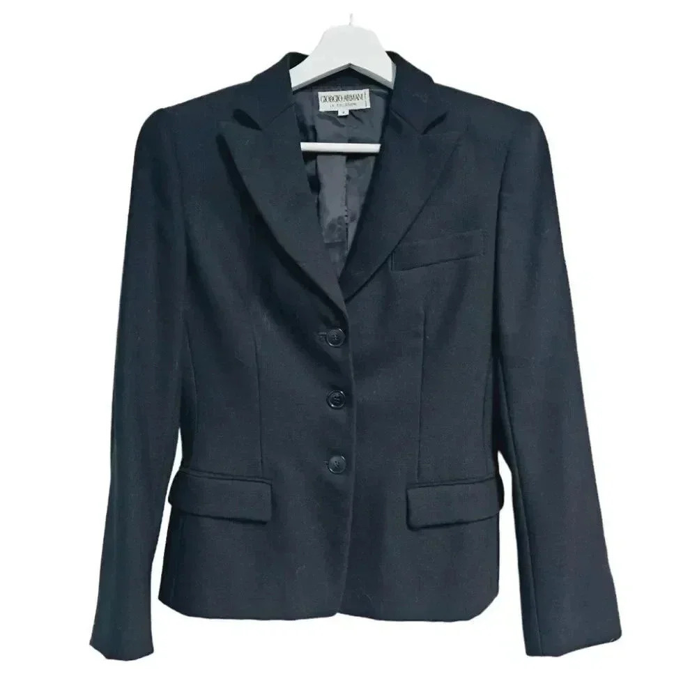 Georgio Armani vintage 4 black ladies blazer